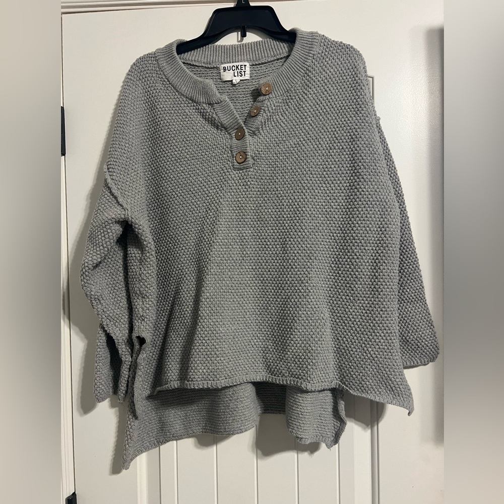 BUCKETLIST Gray Textured Sweatshirt
